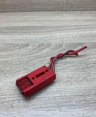 Audi A6 S6 C5 4B Fuse 8A0937530 GSM4