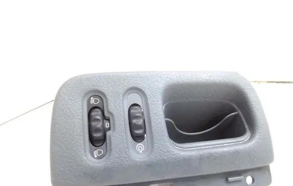 Renault Scenic I Headlight level height control switch 416950