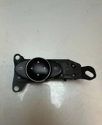 Mercedes-Benz E W211 Wing mirror switch 2118208310