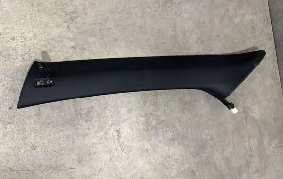 Porsche Macan (95B) (A) pillar trim 95B867233B P30013570