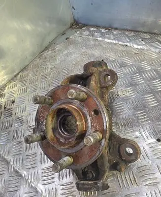 Ford Focus C-MAX Front wheel hub