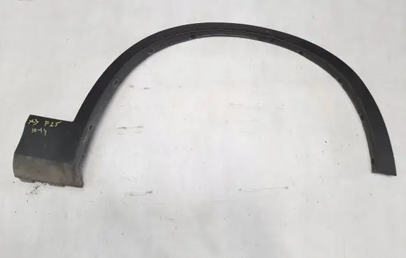 BMW X3 F25 Front arch trim 51777210082