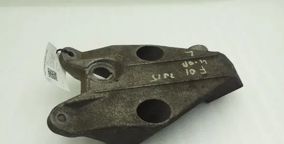 BMW X5 F15 Engine mounting bracket 6781227 22116781227