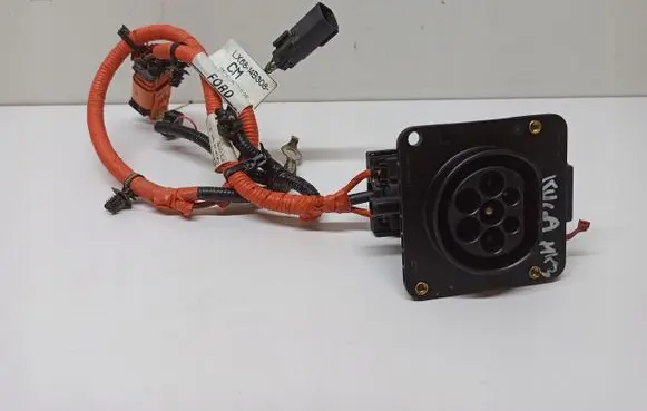 Ford Kuga I Other exterior part 