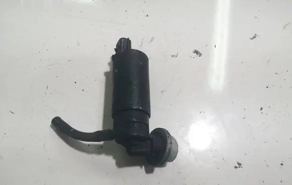Toyota Corolla Verso AR10 Windscreen/windshield washer pump 