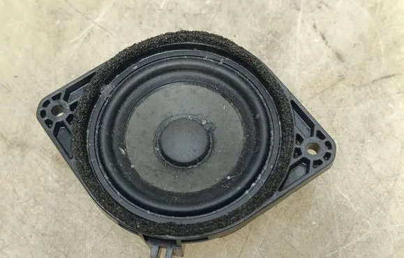 Hyundai Bayon Front door speaker 96350L1200 8285430040 3Y105P