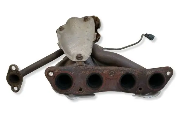 Toyota Auris E180 Exhaust manifold 