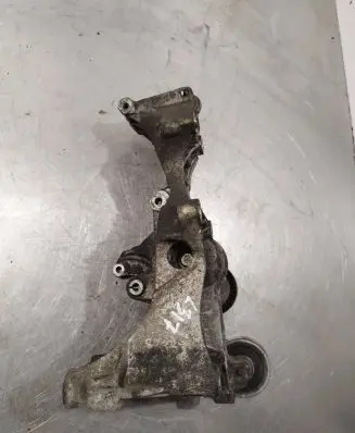 Audi A6 S6 C6 4F Engine mounting bracket 03G903143D