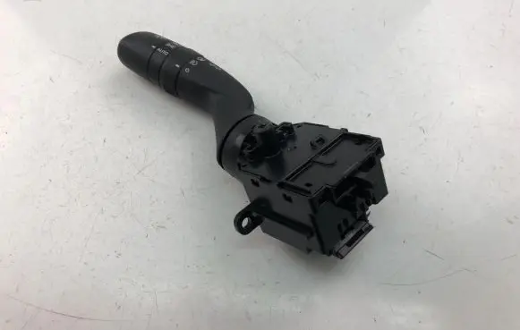 Toyota RAV 4 (XA40) Indicator stalk 17J781