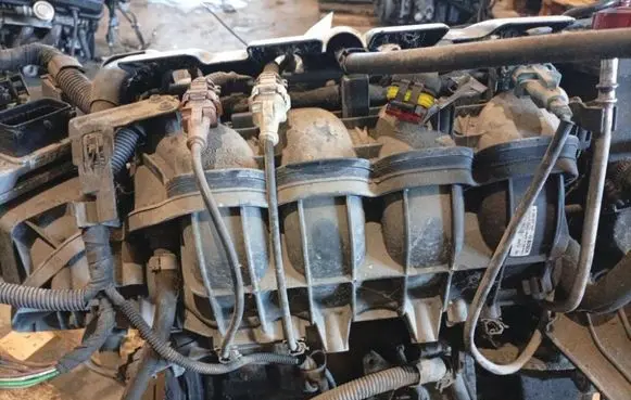 Alfa Romeo 147 Intake manifold 0280611020