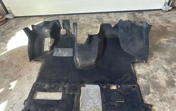 Volkswagen Transporter - Caravelle T6 Front floor carpet liner 
