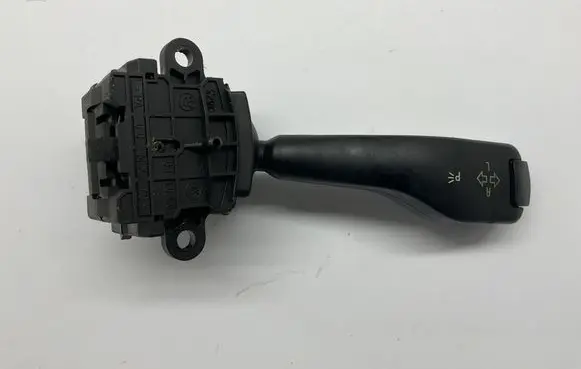 BMW 3 E46 Indicator stalk 01104010