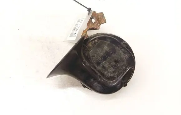Skoda Octavia Mk2 (1Z) Horn signal 28R003581