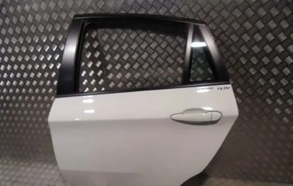 BMW X6 E71 Front door