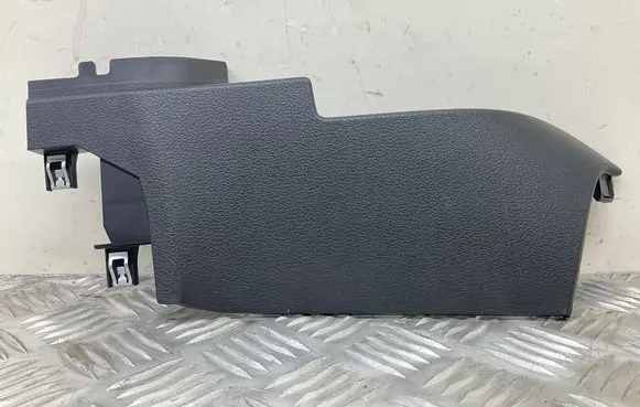 Audi A3 S3 8V (D)pillar trim (top) 8V4868606