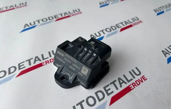 BMW 2 F45 Glow plug pre-heat relay 8513152 E2110021629