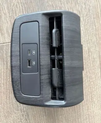 Nissan Ariya Dashboard air vent grill cover trim HGK