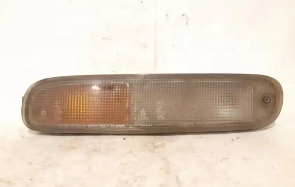 Mazda 323 Front indicator light 21061703