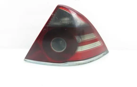 Ford Mondeo Mk III Rear/tail lights 6S7113404A
