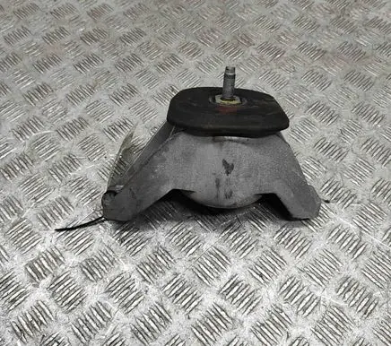 Hyundai Tucson IV NX4 Engine mount bracket 21810P0520