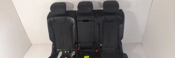 Audi Q5 SQ5 FY Second row seats 000000066