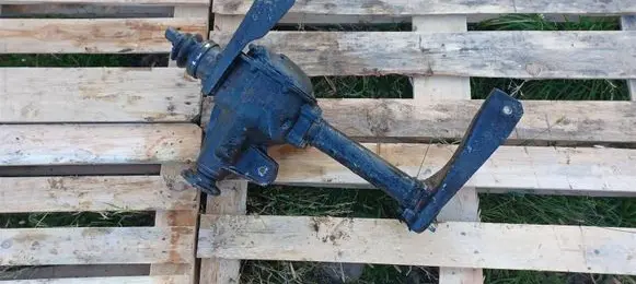 Mitsubishi Pajero Front differential 