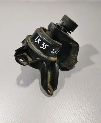 Hyundai ix35 Engine mount bracket 218252S000