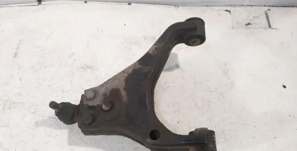 KIA Sorento Front lower control arm/wishbone