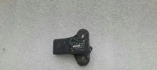 Audi A5 8T 8F Air pressure sensor 036906051C