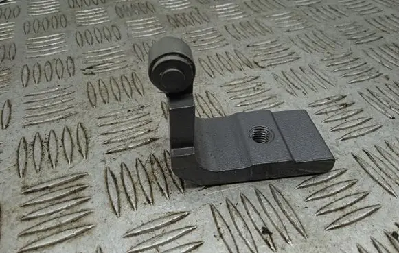 BMW 5 F10 F11 Rear door lower hinge