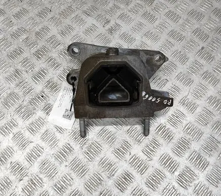 Peugeot 2008 II Engine mount bracket 9826533880
