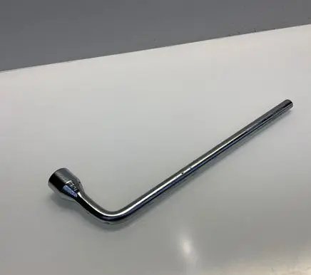 Mercedes-Benz E W211 Wheel nut wrench A2215810001 2215810001