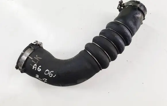 Intercooler hose/pipe