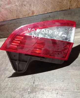 Ford Mondeo MK IV Tailgate rear/tail lights