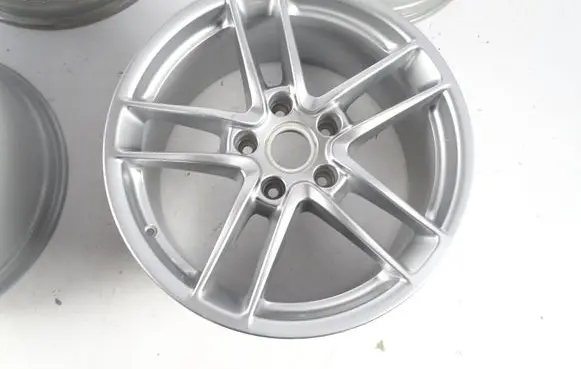 Porsche Panamera (970) Original wheel cap 97036216008