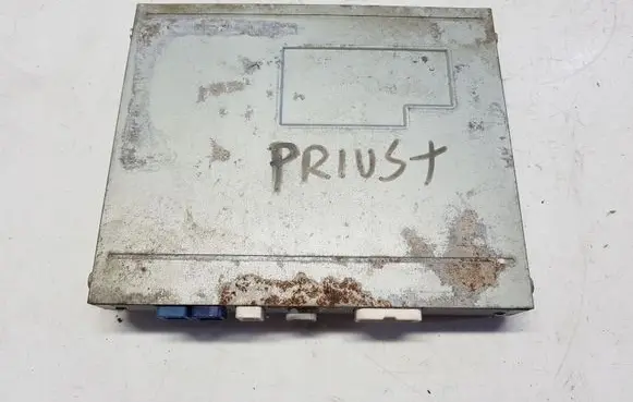 Toyota Prius+ (ZVW40) GPS navigation control unit/module 08634-47041