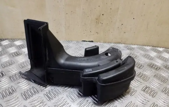 Nissan X-Trail T32 Intake resonator 