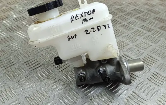 SsangYong Rexton Master brake cylinder