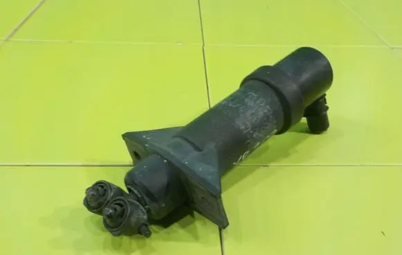Peugeot 407 Headlight washer pump PRZOD XP200