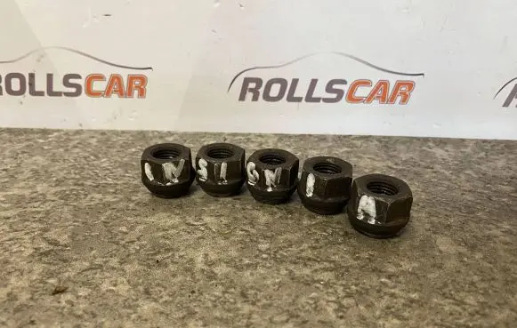 Opel Insignia A Nuts/bolts 