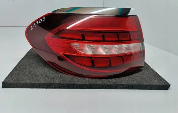 Mercedes-Benz E W213 Rear/tail lights A2139067305