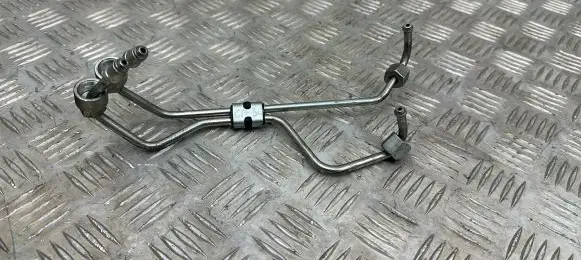 Fuel injector supply line/pipe