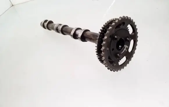 Mercedes-Benz C W204 Camshaft 1215102593501 A6420521901