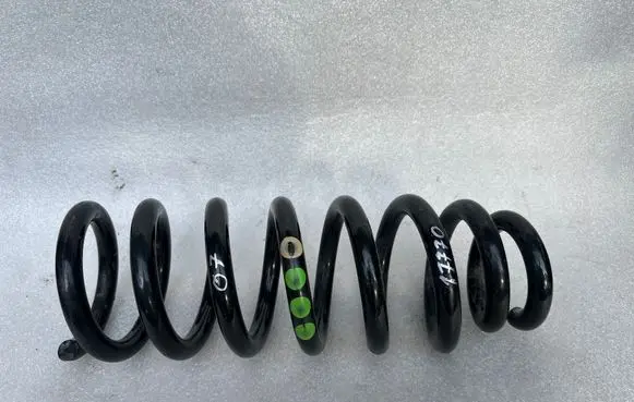 Audi Q7 4L Front coil spring