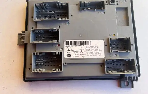 Mercedes-Benz C W206 Other control units/modules