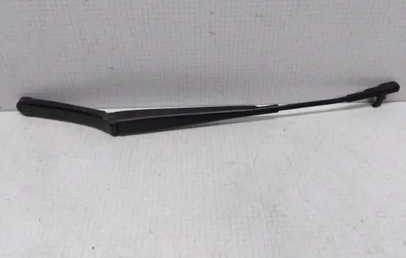 Volkswagen Golf V Front wiper blade arm 1K1955409