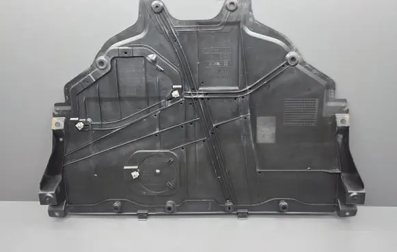Mazda 3 III Engine splash shield/under tray GHR156078 B61K56110 GHR556071