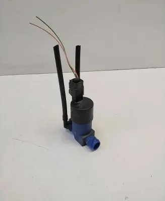 Renault Clio IV Windscreen/windshield washer pump 9641553880 9641553980