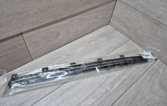 KIA Picanto Front bumper upper radiator grill 865221Y310