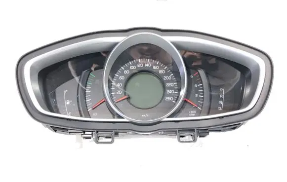 Volvo V40 Speedometer (instrument cluster) 31412872